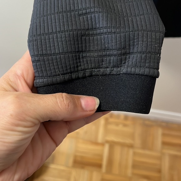 Reebok Thermowarm Deltapeak Hoodie - Picture 7 of 7